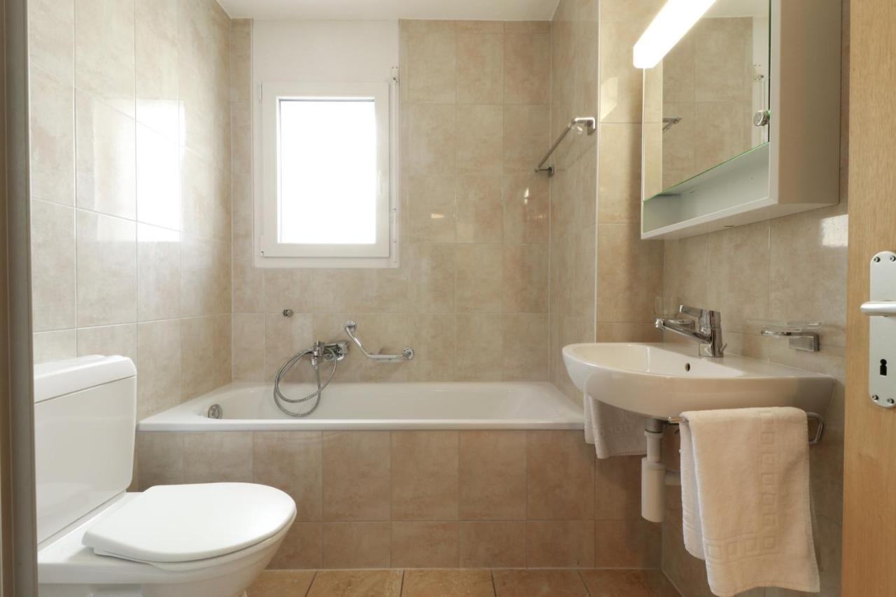 Nice Apartment Ideally Located In マルティニー区 エクステリア 写真