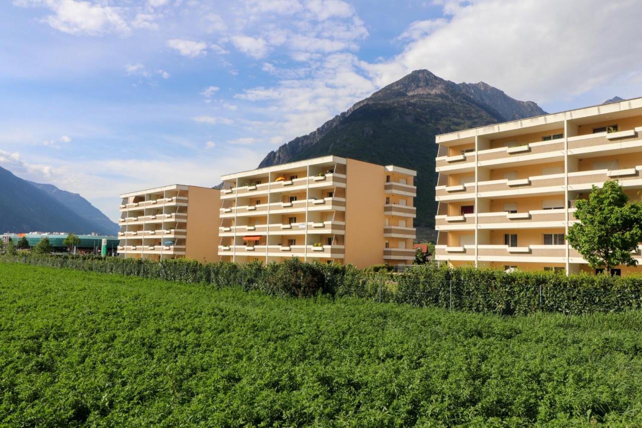 Nice Apartment Ideally Located In マルティニー区 エクステリア 写真